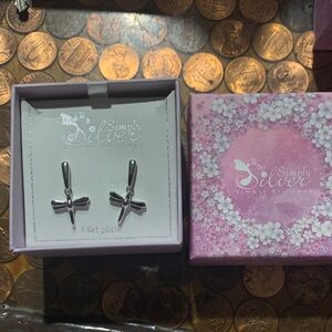 Dragonfly Earrings in Silver
